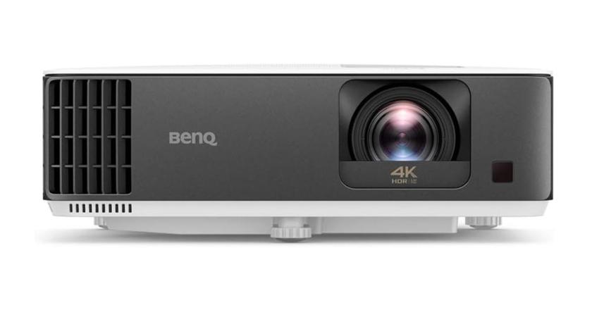 BenQ TK700STi projecteur home cinéma pour salon lumineux