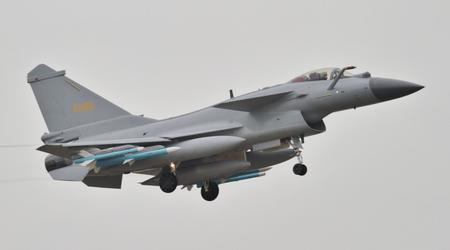 La Chine propose à la Colombie deux douzaines de chasseurs J-10