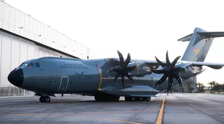 Le Kazakhstan va recevoir le premier avion de transport A400M d'Airbus