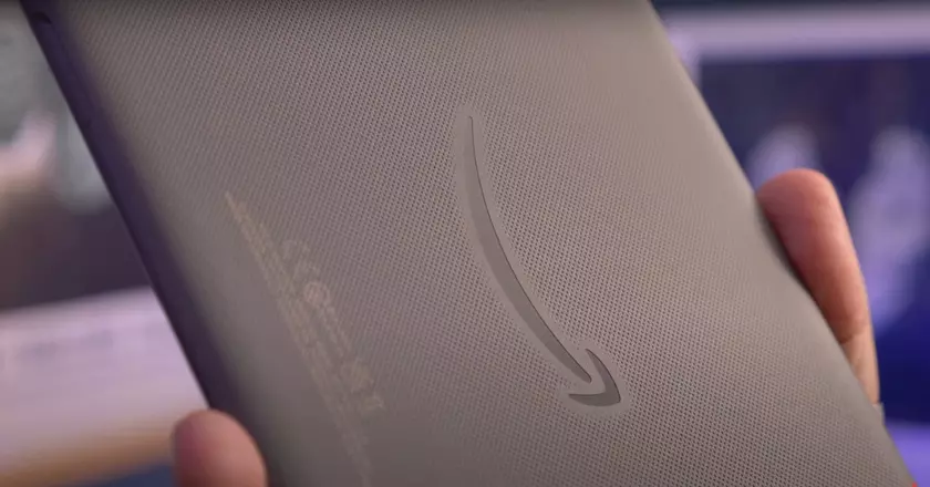 Amazon Fire HD 8 Plus tablettes avec charge sans fil qi