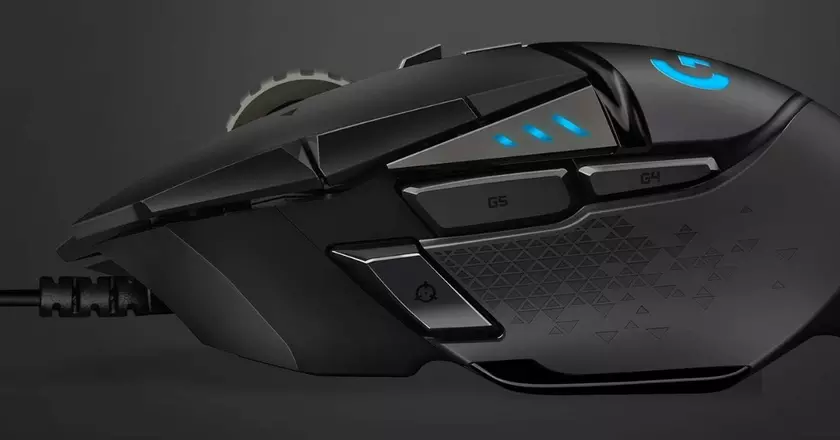 Logitech G502 HERO Souris gaming sans fil moins de 100€