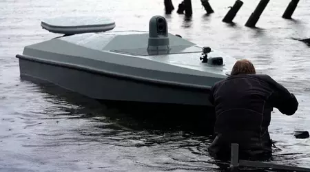 L'Ukraine augmente la production de drones marins MAGURA V5 d'une charge utile de 320 kg et d'un rayon d'action de plus de 830 km.