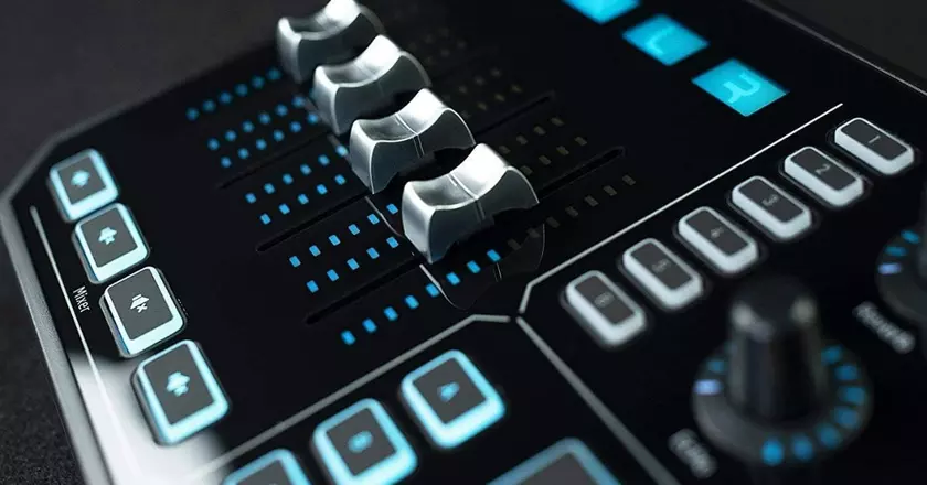 TC-Helicon GO XLR meilleure table de mixage pour podcast