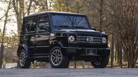 Une voiture de golf de type G-Class a été mise en vente. Elle produit 20 ch, possède quatre écrans et coûte plus cher qu'un Chevrolet Trax.