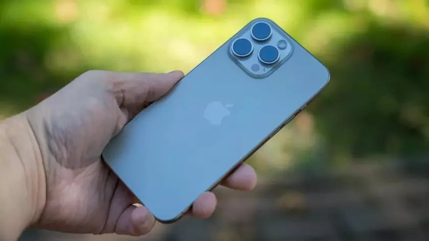 iPhone 16 Pro Max smartphone grosse batterie