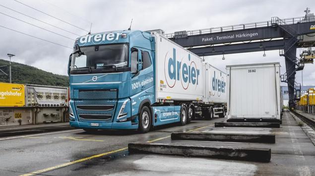 Volvo Trucks a franchi le cap ...