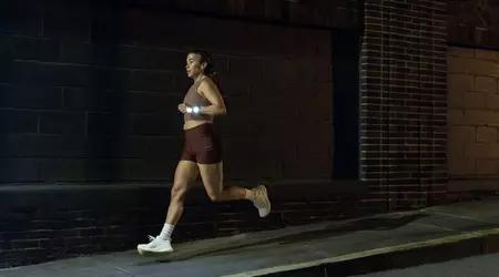 MÉDIA : Le Garmin Forerunner 970 obtient de nouveaux entraînements de natation et de marche