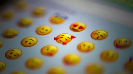 Bloomberg : iOS 18 permettra de créer ses propres emoji grâce à l'intelligence artificielle
