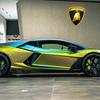 Lamborghini Revuelto avec peinture changeante