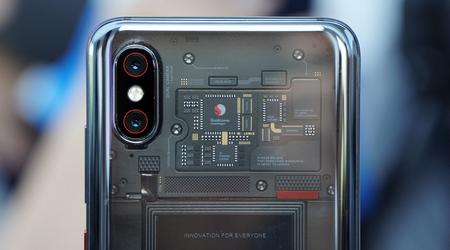 Le corps transparent du futur flagship Xiaomi 16 montrera le monde intérieur du smartphone : un initié a révélé le design du gadget