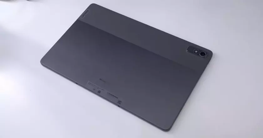 La tablette Lenovo Tab P11 (2e génération) jusqu'à 300