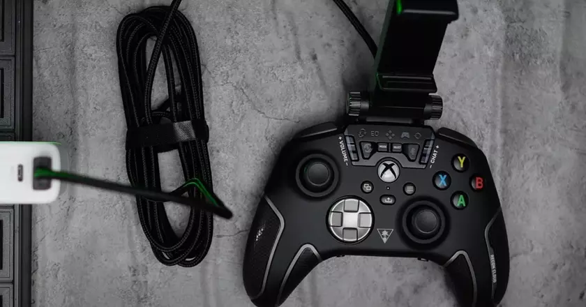 Turtle Beach Recon Cloud Wired Game iphone xbox controller mount