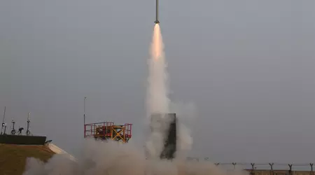 L'Inde construit son propre système de défense aérienne qui sera capable d'abattre des missiles, des drones, des avions, des hélicoptères et des munitions de précision dans un rayon de 350 km.