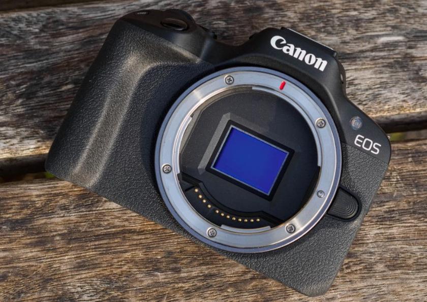 Canon EOS R50 caméra pour youtubeur