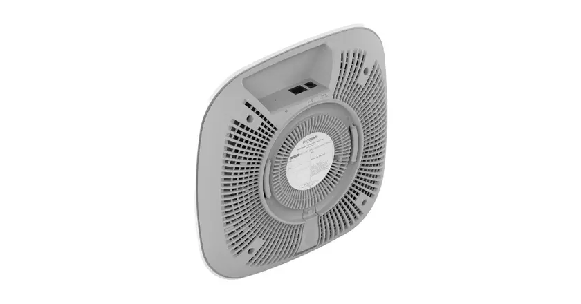 borne wifi extérieure Netgear WAX615