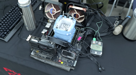 La puce Xeon Sapphire Rapids 16 cœurs d'Intel est surcadencée à 7,2 GHz, mais échoue à tous les tests de performance.