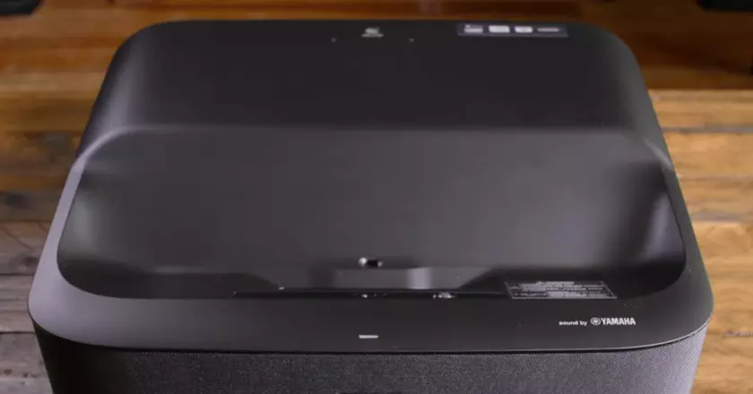 Epson EpiqVision LS300 meilleur projecteur avec haut-parleurs