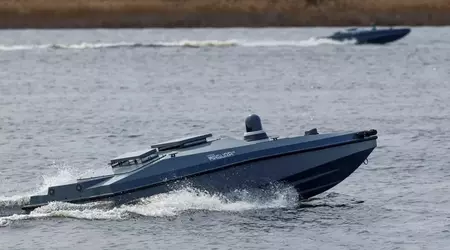 Événement unique : lors d'une bataille navale, le bateau ukrainien sans équipage Magura V5 a détruit un hélicoptère ennemi pour la première fois dans l'histoire des guerres (vidéo).