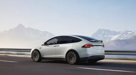 Tesla demande aux Texans de ne pas charger leurs voitures électriques et les mineurs ont dû fermer des exploitations agricoles - tout cela à cause de la canicule anormale