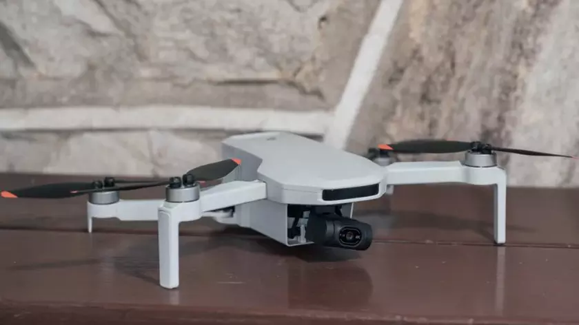Atom 2 vs Mini 4K