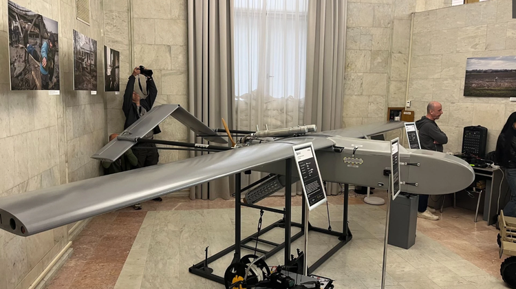 L'Ukraine a présenté le drone d'attaque ...