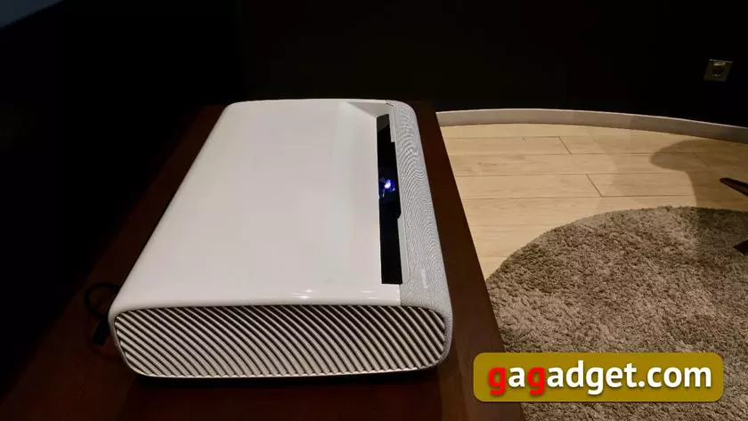 Samsung Premiere LSP9T vidéoprojecteur focale courte 4k