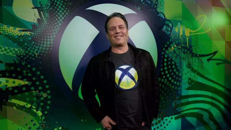Le responsable des jeux Microsoft, Phil ...