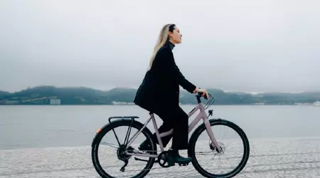 Ampler a dévoilé le Nova et le Nova Pro, les premiers vélos électriques qui se rechargent via USB-C.