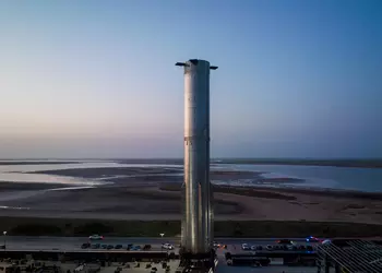 SpaceX a fait rouler sur le ...