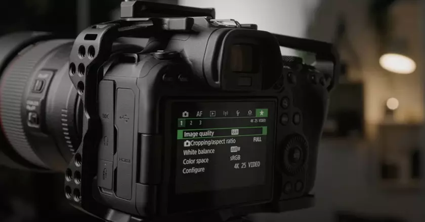 Canon EOS R6 meilleure caméra pour interviews