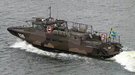 Bateaux d'assaut, camions et munitions : La Suède alloue le plus important programme d'aide à l'Ukraine, d'une valeur de 1,25 milliard de dollars