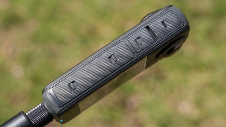 Caméra d'action étanche Insta360 X4 (360°)