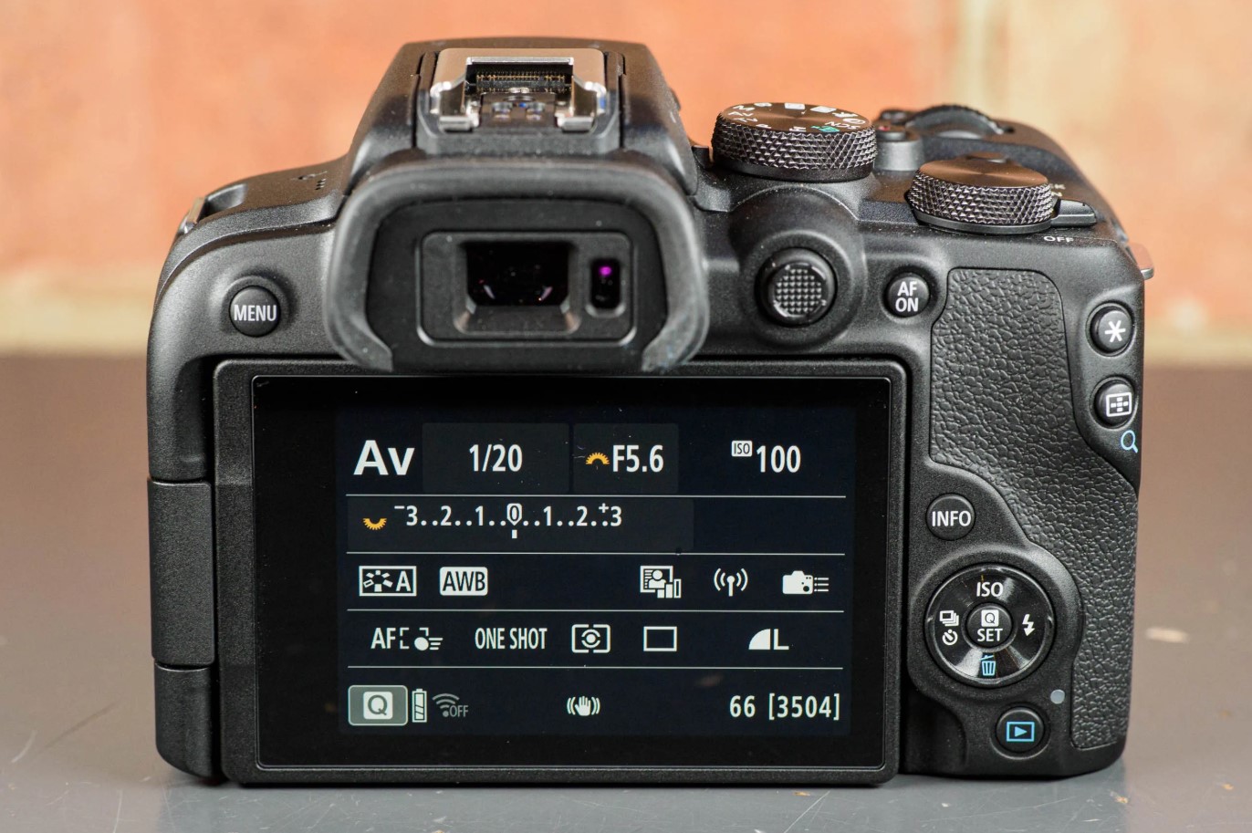 Appareil photo professionnel bon marché Canon EOS R10