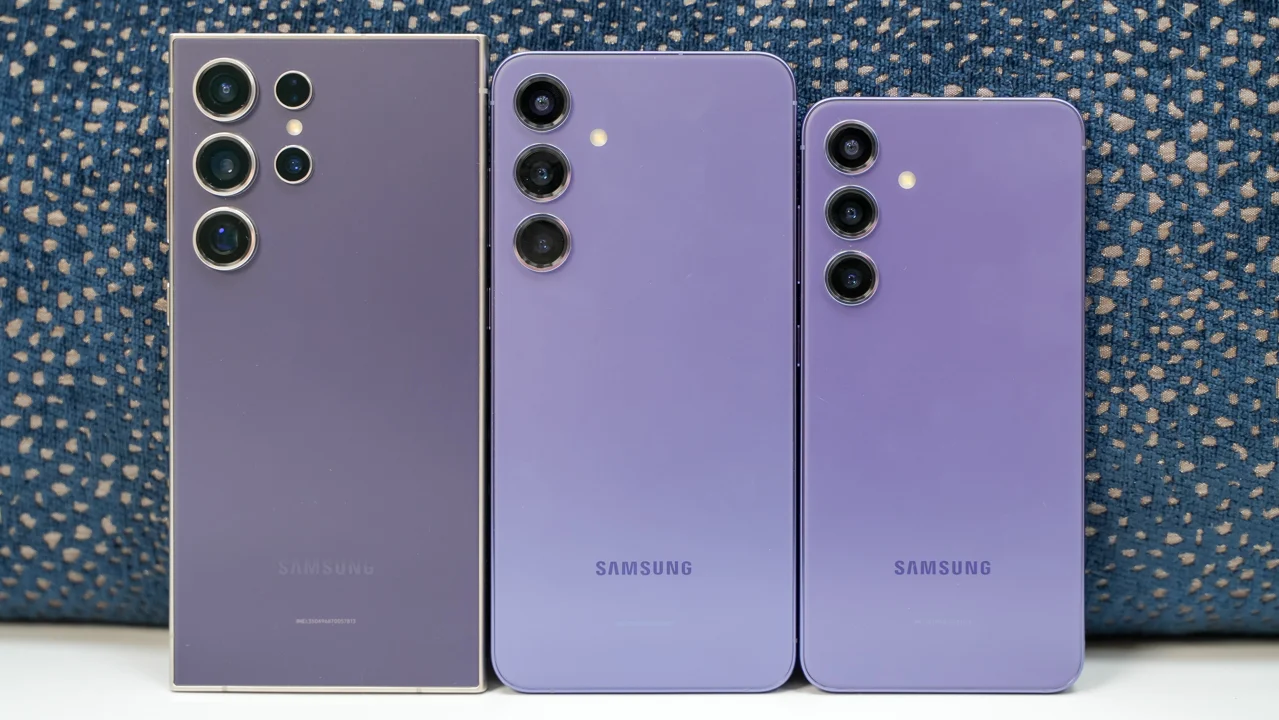 Un initié a révélé des maquettes des trois smartphones Galaxy S25 sur une même photo. Un initié a révélé des maquettes des trois smartphones Galaxy S25 sur une même photo.