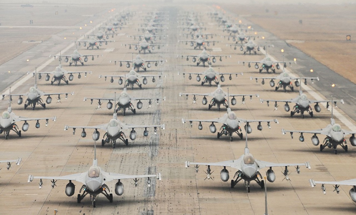M. Biden et M. Erdogan discuteront de la vente d'avions de combat F-16 Block 70/72 modernisés pour un montant de 20 milliards de dollars M. Biden et M. Erdogan discuteront de la vente d'avions de combat F-16 Block 70/72 modernisés pour un montant de 20 milliards de dollars