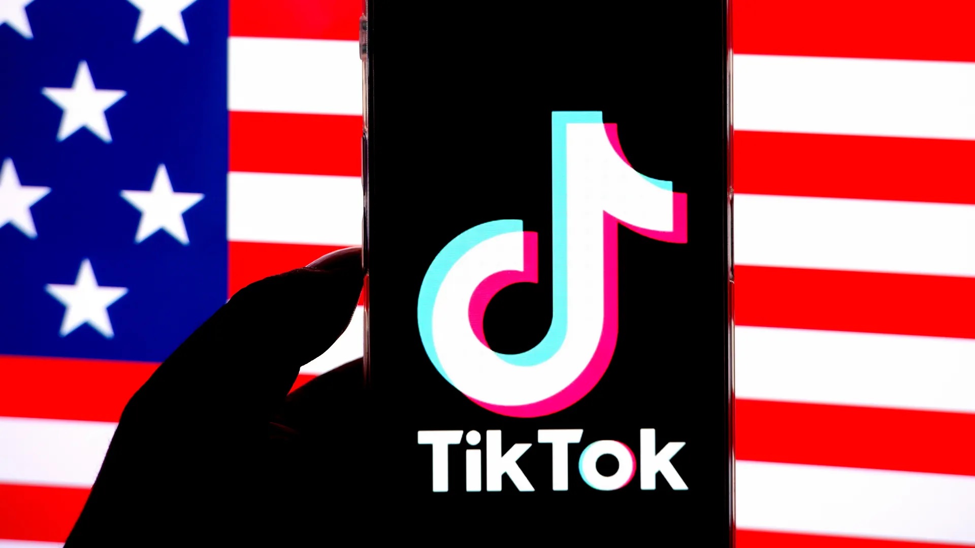 TikTok génère beaucoup d'argent aux États-Unis, ce qui pourrait faire augmenter le prix de vente de la plateforme. TikTok génère beaucoup d'argent aux États-Unis, ce qui pourrait faire augmenter le prix de vente de la plateforme.