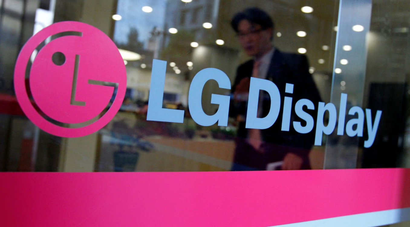 Samsung achète pour la première fois des panneaux OLED à LG Display Samsung achète pour la première fois des panneaux OLED à LG Display