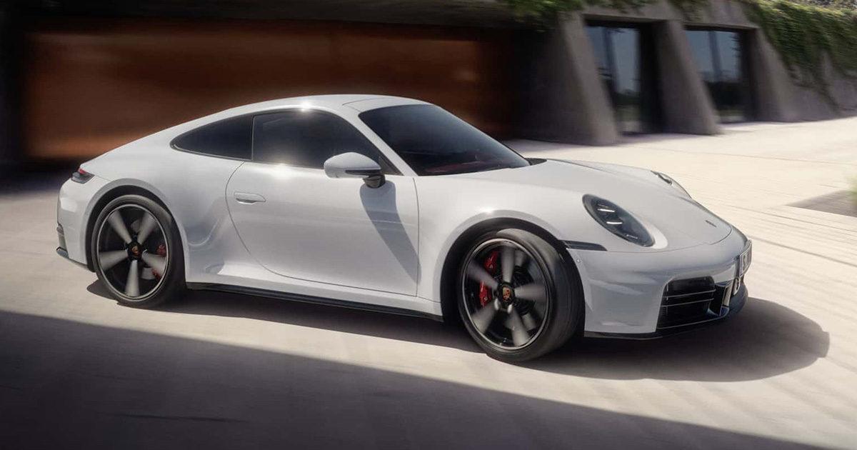 A la découverte de la Porsche 911 Carrera S 2025 : La technologie et le design du futur Porsche 911 Carrera S 2025 : essai : De nouveaux horizons de vitesse et de style
