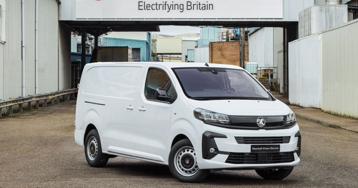 Stellantis, à Luton, produit la camionnette électrique Vauxhall Vivaro. Vauxhall Vivaro Electric : premier aperçu de la production à Luton