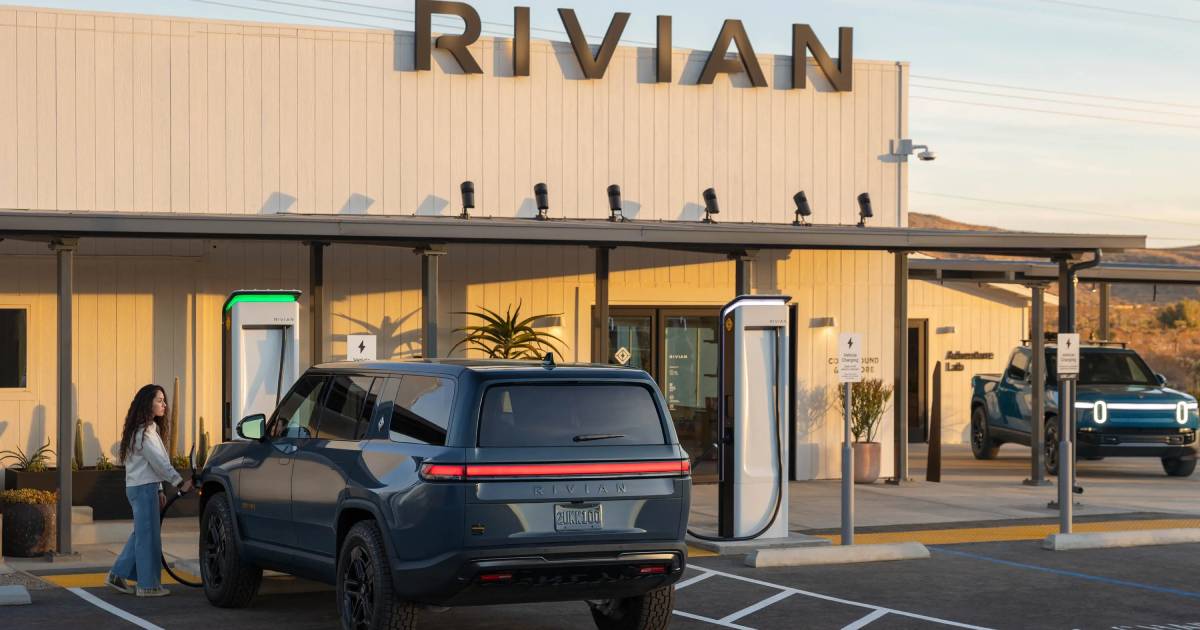 Démontage de l'électro-évolution : Rivian R1S et R1T en action Rivian R1S et R1T : l'avenir des voyages en voiture électrique