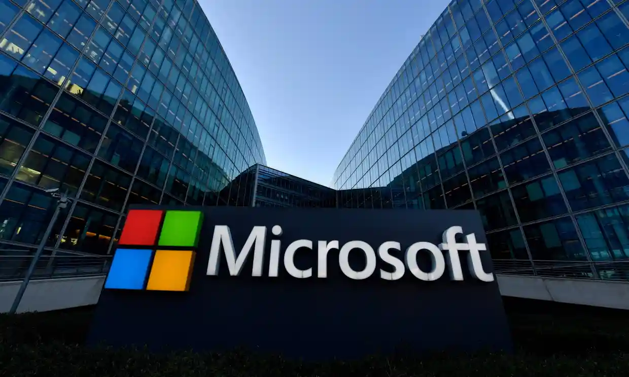 Les actions de Microsoft chutent après la publication du rapport trimestriel malgré la croissance rapide de l'IA Les actions de Microsoft chutent après la publication du rapport trimestriel malgré la croissance rapide de l'IA