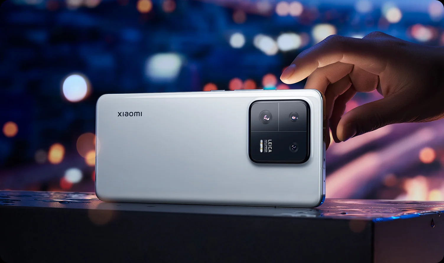 Xiaomi 13, Xiaomi 13 Lite et Xiaomi 13 Pro avec jusqu'à 449 € de réduction - la société offre une imprimante photo, le Smart Band 7, le Buds 4, le Redmi Pad ou une télévision pour l'achat de ces smartphones en Europe. Xiaomi 13, Xiaomi 13 Lite et Xiaomi 13 Pro avec jusqu'à 449 € de réduction - la société offre une imprimante photo, le Smart Band 7, le Buds 4, le Redmi Pad ou une télévision pour l'achat de ces smartphones en Europe.