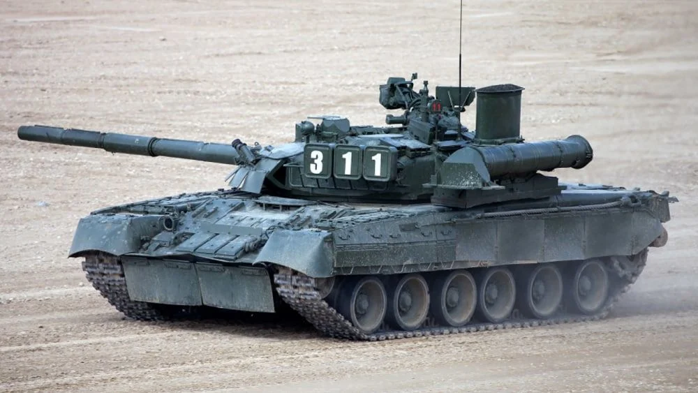 Les forces armées ukrainiennes ont saisi un char T-80UE-1 "féminin" unique en son genre Les forces armées ukrainiennes ont saisi un char T-80UE-1 "féminin" unique en son genre