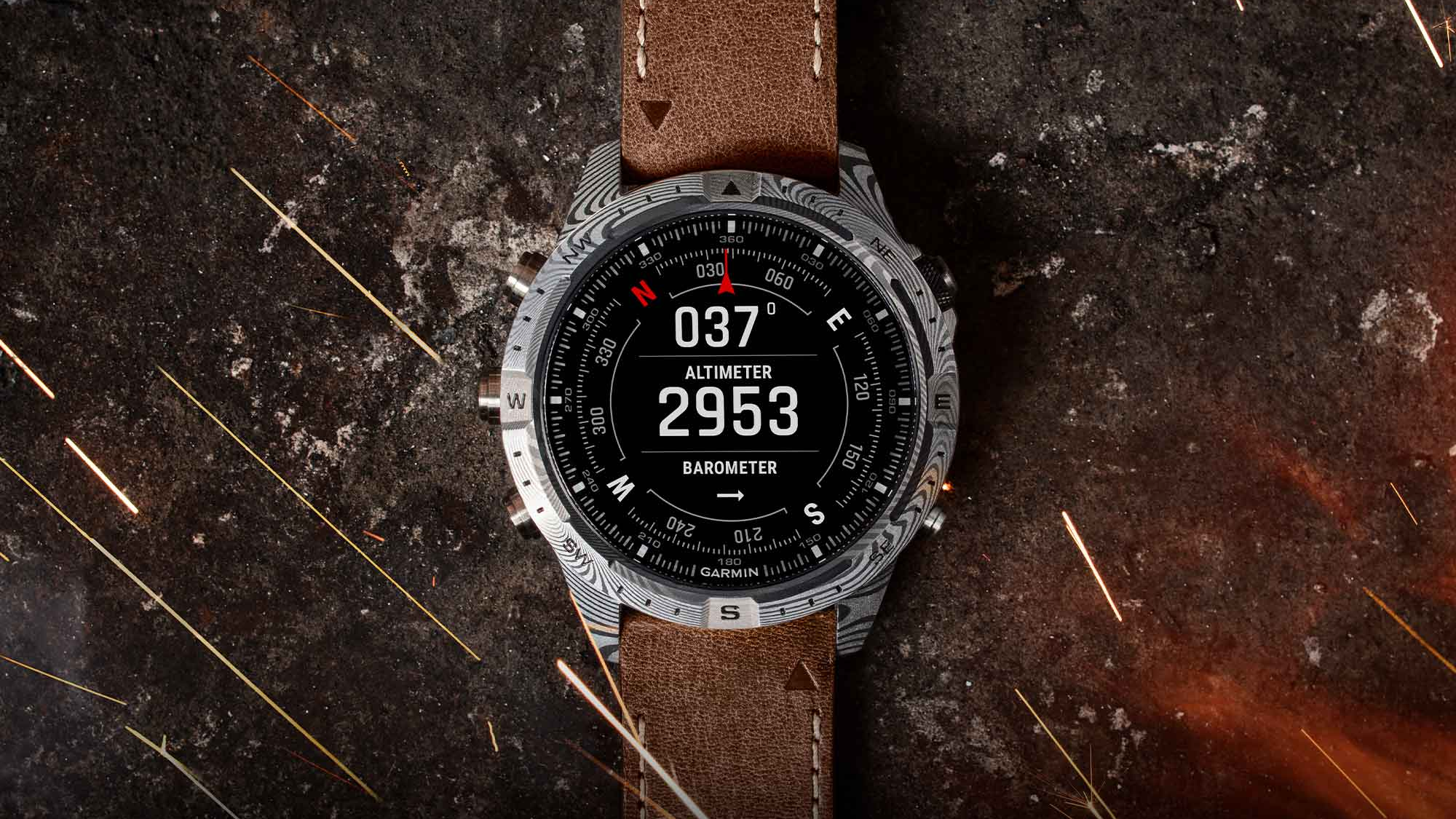 Garmin présente la deuxième génération de MARQ Adventure : la nouvelle édition Damascus Steel à 3100 $. Garmin présente la deuxième génération de MARQ Adventure : la nouvelle édition Damascus Steel à 3100 $.