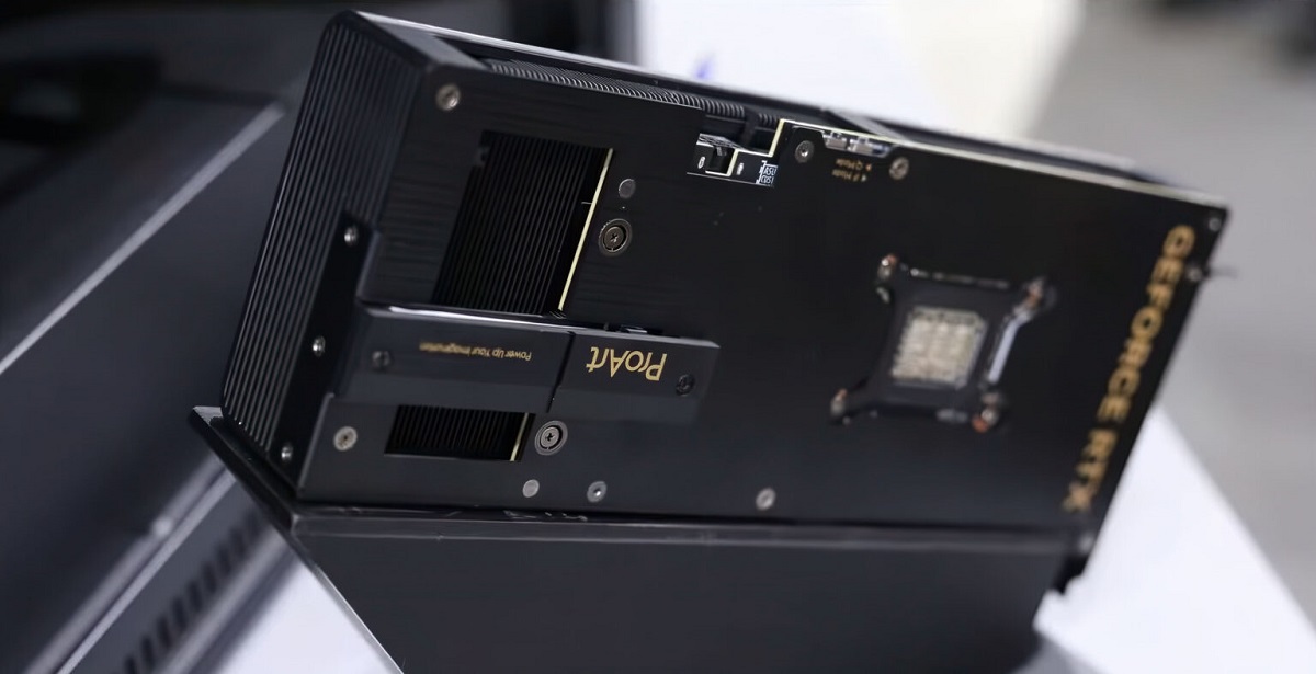 ProArt GeForce RTX 5080 : Élever les flux de travail créatifs avec des graphismes avancés Découvrez la nouvelle ProArt GeForce RTX 5080 : puissance et précision