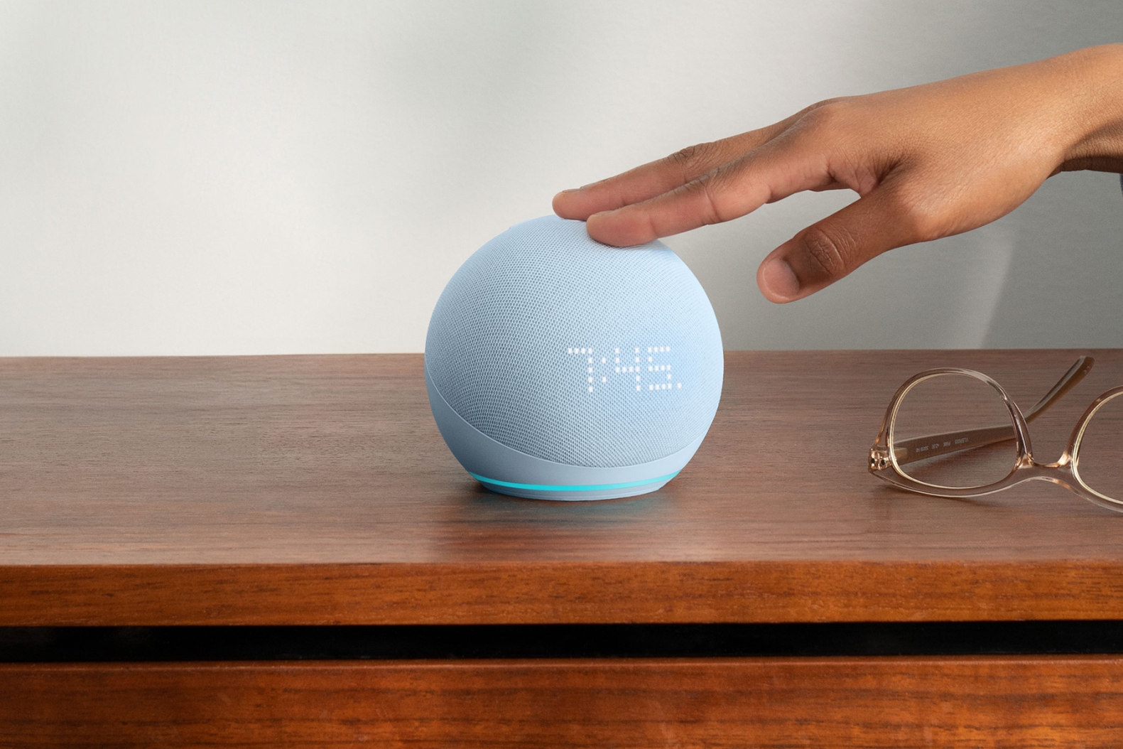 Amazon Echo Dot 5 Gen : enceinte intelligente avec détecteur de mouvement, horloge intégrée et Alexa pour 39 euros Amazon Echo Dot 5 Gen : enceinte intelligente avec détecteur de mouvement, horloge intégrée et Alexa pour 39 euros