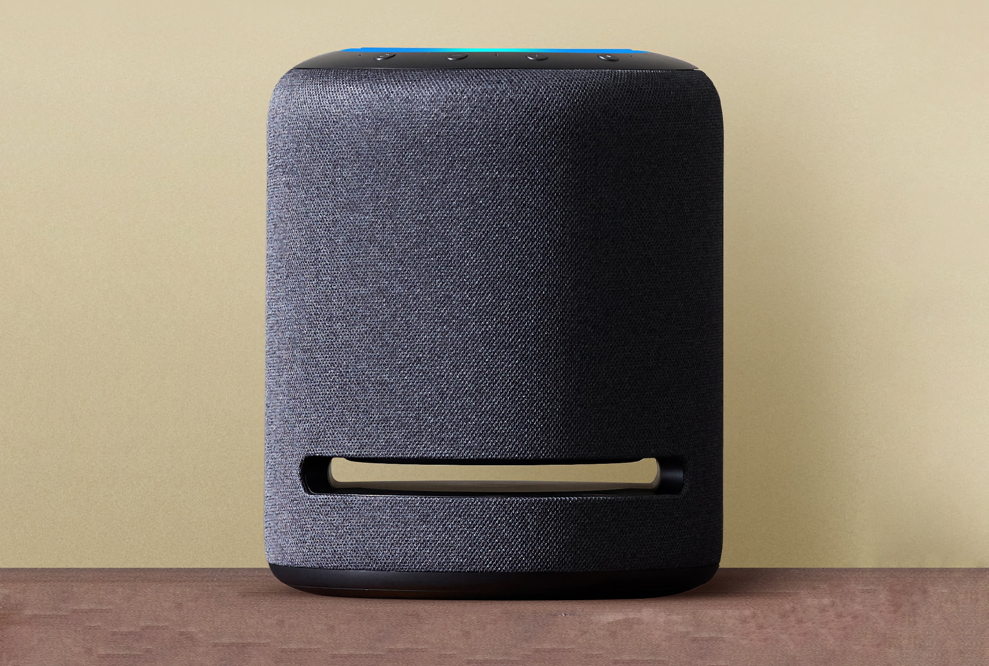 Comme le HomePod et le HomePod mini, l'enceinte intelligente Amazon Echo Studio a été mise à jour pour intégrer le son surround Spatial Audio. Comme le HomePod et le HomePod mini, l'enceinte intelligente Amazon Echo Studio a été mise à jour pour intégrer le son surround Spatial Audio.