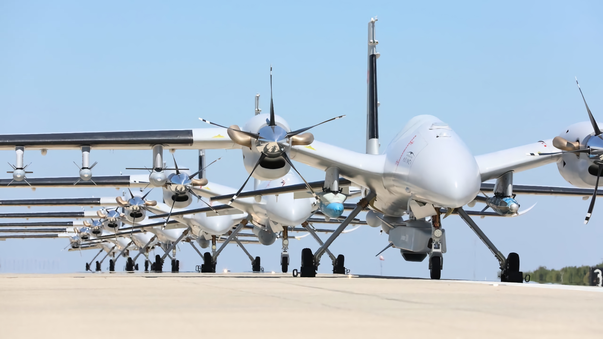 La Malaisie et l'Indonésie veulent acheter des drones turcs : il pourrait s'agir de Bayraktar TB2 ou d'AKINCI La Malaisie et l'Indonésie veulent acheter des drones turcs : il pourrait s'agir de Bayraktar TB2 ou d'AKINCI