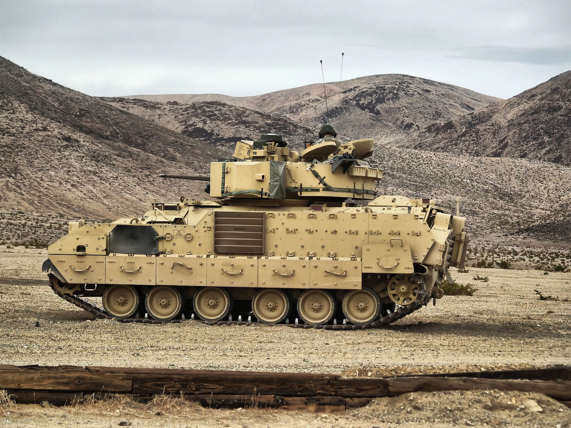 Quand les forces armées ukrainiennes recevront-elles des BMP M2 Bradley américains ? Quand les forces armées ukrainiennes recevront-elles des BMP M2 Bradley américains ?