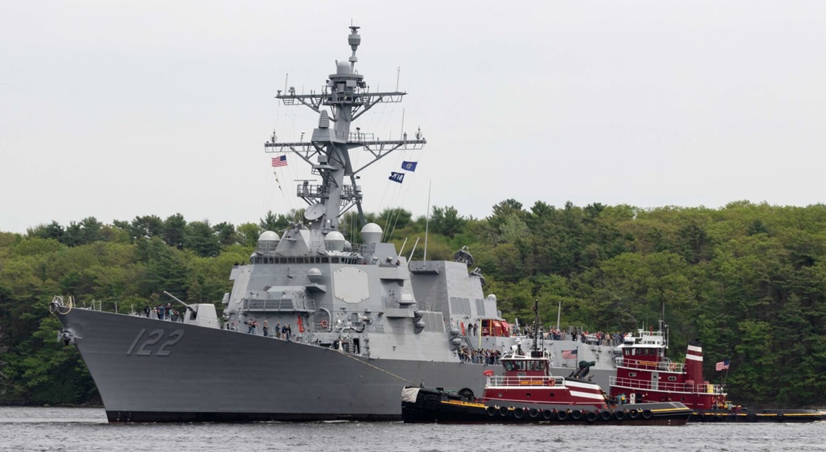 La marine américaine a achevé les essais du destroyer à missiles guidés de classe Arleigh Burke John Basilone en configuration Flight IIA avec un lanceur de missiles Tomahawk. La marine américaine a achevé les essais du destroyer à missiles guidés de classe Arleigh Burke John Basilone en configuration Flight IIA avec un lanceur de missiles Tomahawk.